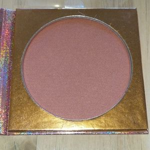 Bronzer